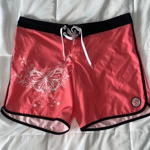 Womens The Realm Board Shorts